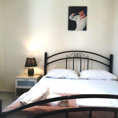 The Azeroth House - 3 Bedroom Apartment مدينة زاكينثوس المظهر الخارجي الصورة